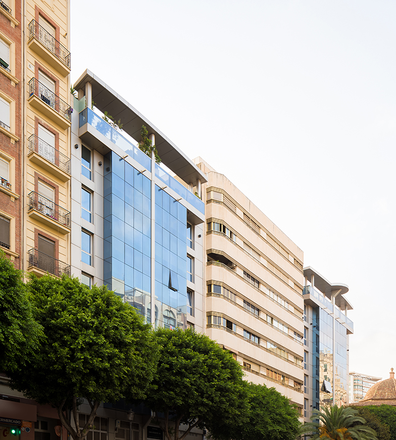 2_Daniel-Rueda_Grupo-Rozas_Edificios-gemelos-en-la-calle-San-Vicente_03-1